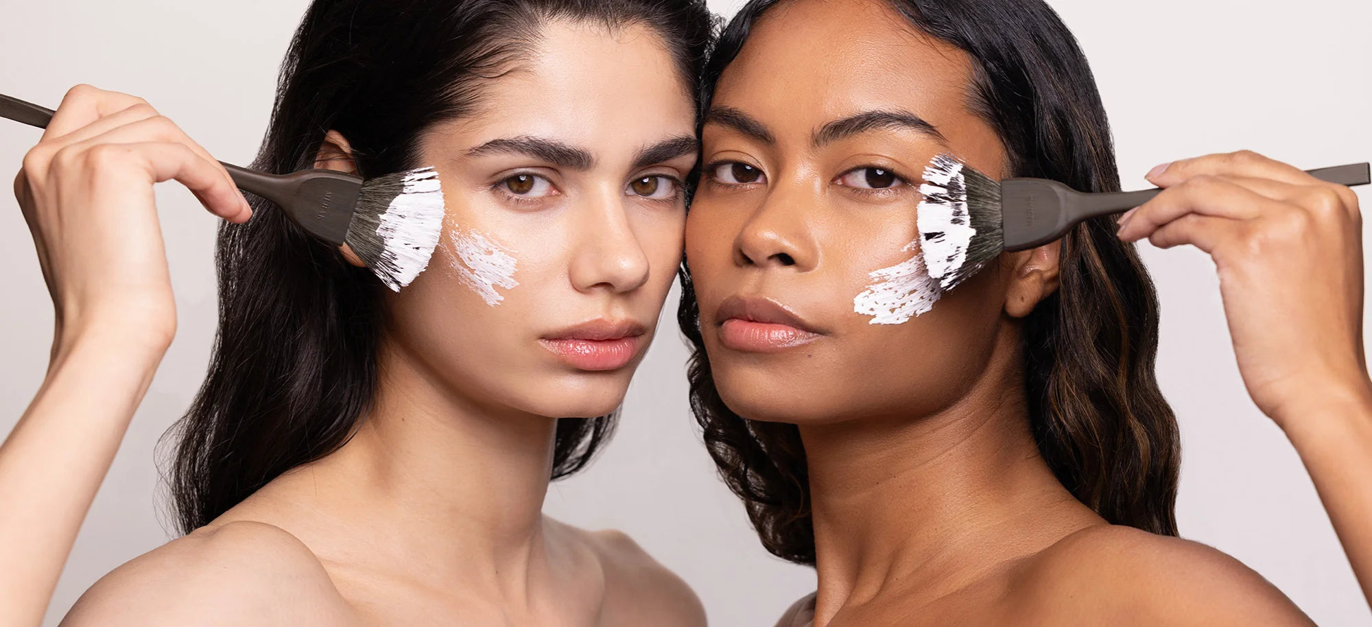 Long Facial Brush